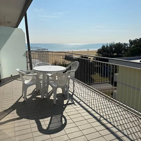 Condominio Jolly Apartment *